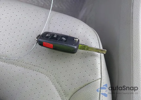 2015 Volkswagen Passat 2.0L Tdi Se z USA, uszkodzony, nr VIN 1VWBV7A36FC017093